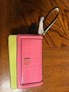 Victoria's Secret Pink & Lime Croc-Embossed Wristlet Wallet with Gold Accent